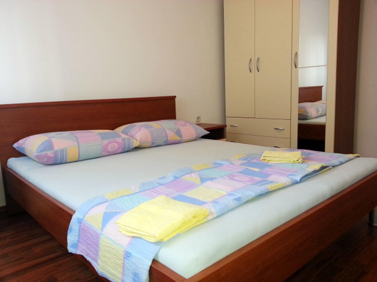 Apartments Mislav Novalja Zewnętrze zdjęcie