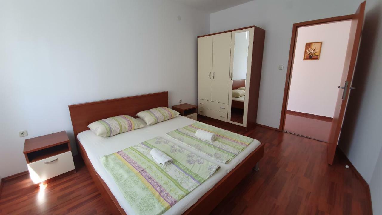 Apartments Mislav Novalja Zewnętrze zdjęcie