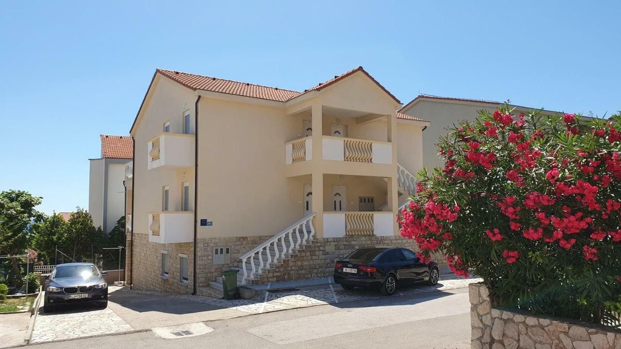 Apartments Mislav Novalja Zewnętrze zdjęcie